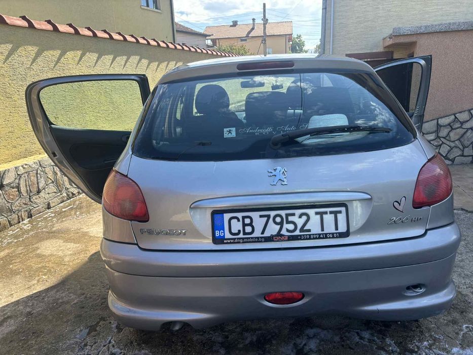 Peugeot 206 1.4HDi 2005г.