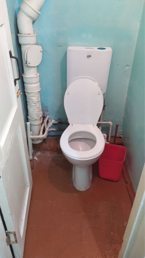 Bodomzorda arendaga 2 ta uy bor studentam qoyiladi