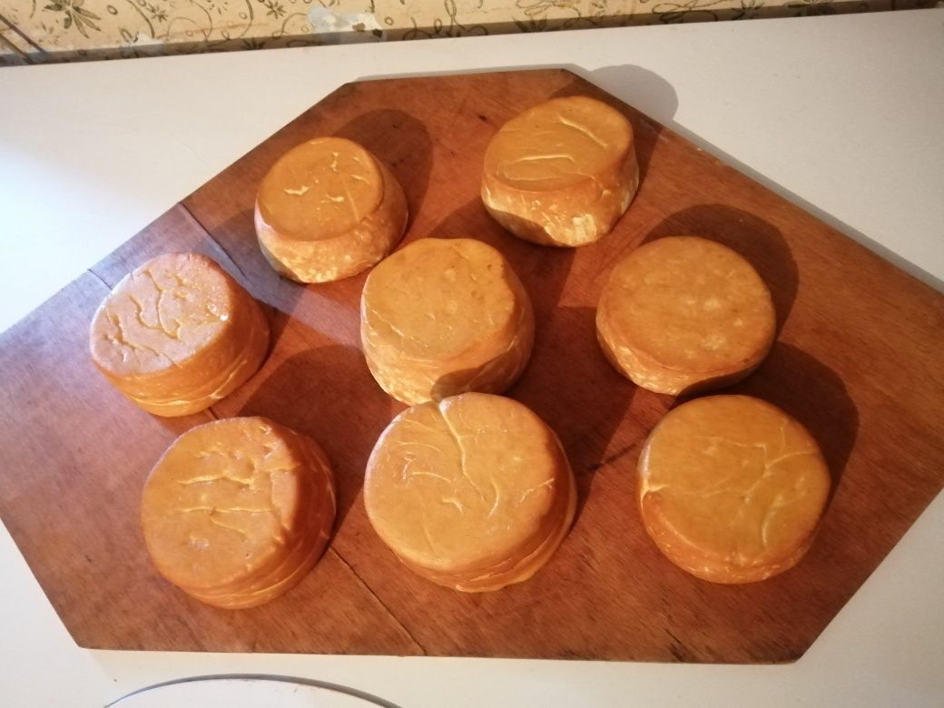 Cașcaval afumat  natural 100% vidat