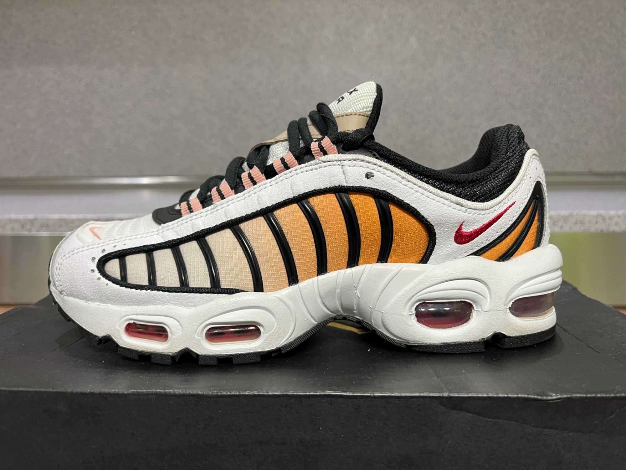 ОРИГИНАЛНИ *** Nike Air Max Tailwind 4 Gradient