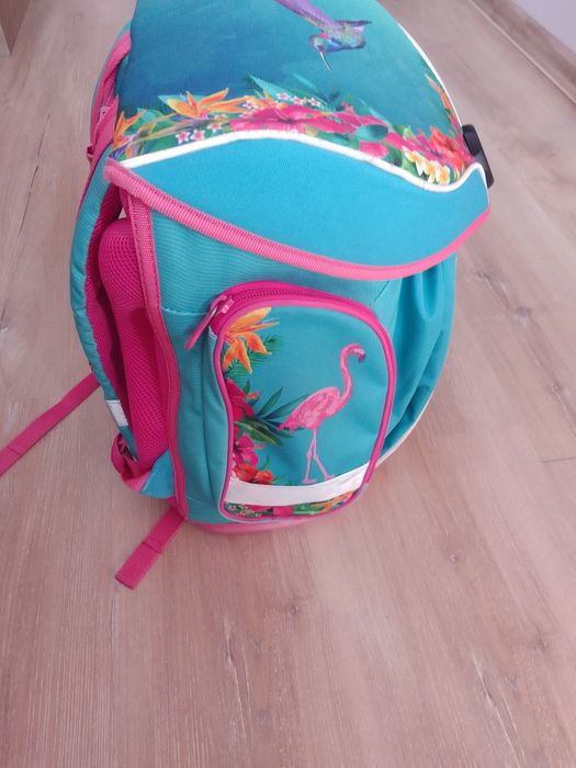 Раница за училище