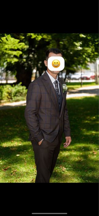 Vand costum de barbati