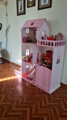 Кукольный домик для барби