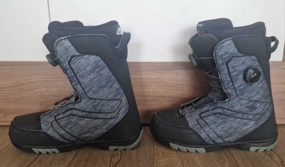 Boots snowboard Nitro Sentinel dublu Boa, marimea 45, aproape noi