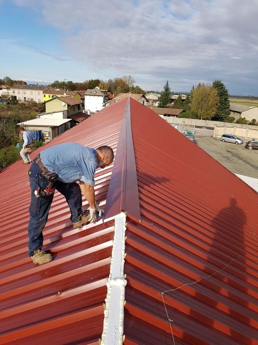 Acoperișuri Rezistente Montaj Rapid în Toată Romania