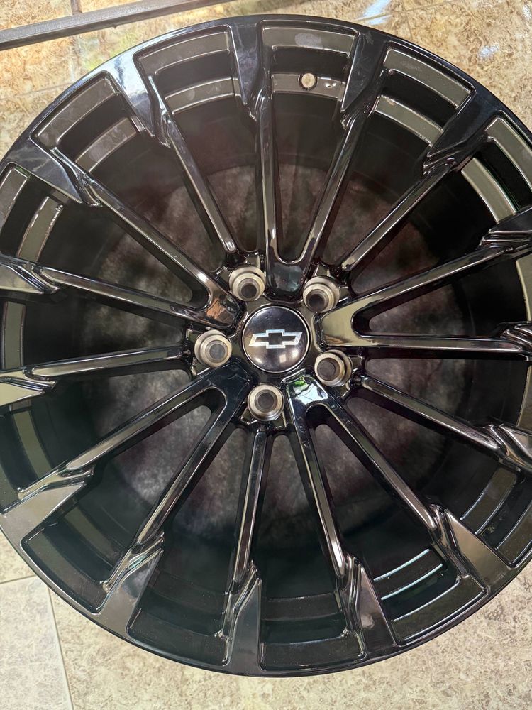 Продаеться диски в комплекте с шинами Green Track  245/45 19R