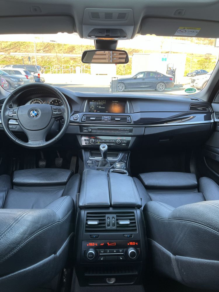 BMW Seria 5 F11 520D Facelift 2014