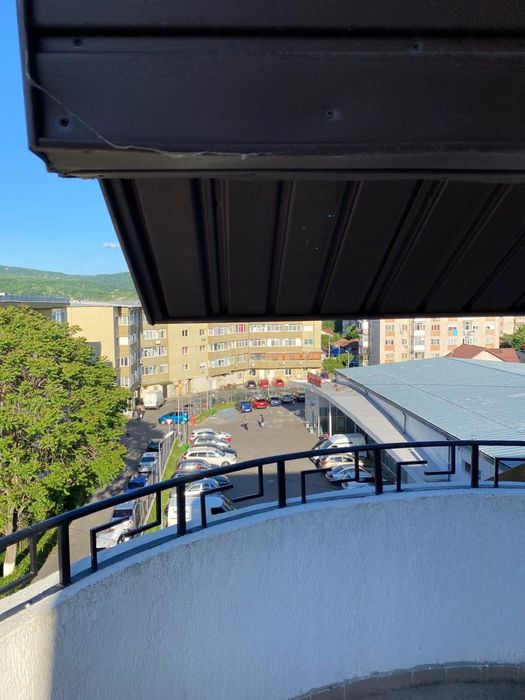 Apartament mare, la pret mic