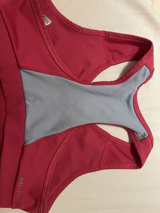 Nike DRI-FIT Bra оригинално бюстие L Найк спорт фитнес тренировки