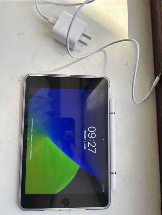 Новый IPad Mini 4 128 GB WI-FI + Cellular 7.9’ Раритет