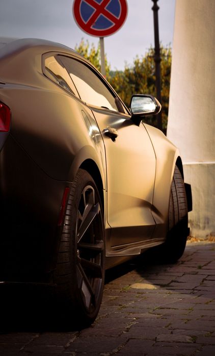 Vând Canon EOS 60D + obiectiv 28-135mm f4.5-5.6