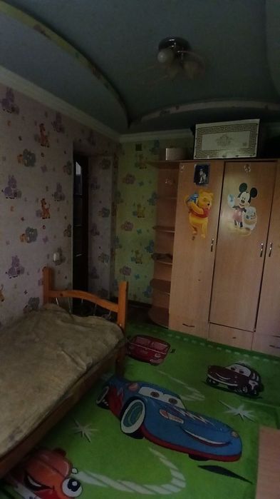 Срочно продаётся 3х -комнатная квартира вторичном доме