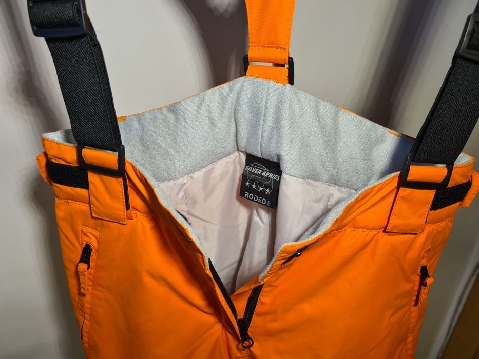 Чисто Нова Ски-Сноуборд грейка