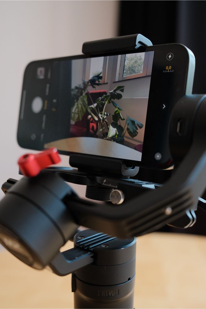 Zhiyun M2 Gimbal Стабилизатор - Комплектен със Заводска Кутия