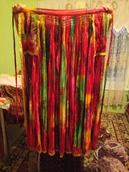 Vând fuste țigănești noi