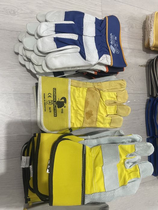 Продаются новые рабочие перчатки