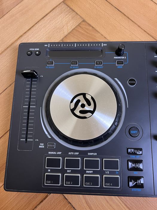 Numark mt3 mixer consola