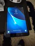 Tableta Samsung 10 inch stare noua, slot sim