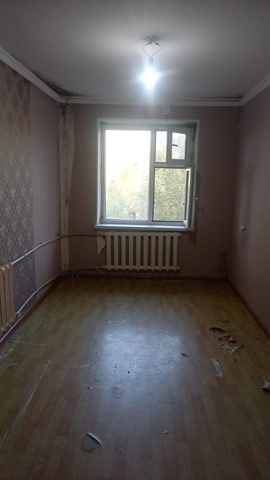 Сдам 2-х комнатную квартиру на долгий срок в 7-микрорайоне.