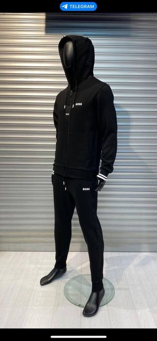 Мъжки екипи Hugo Boss, Armani, CK