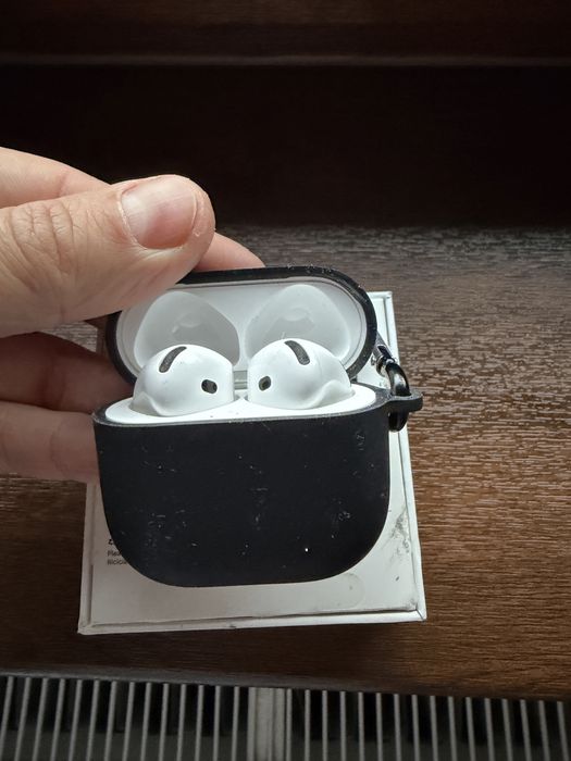 OFERTA//OFERTA VAND casti ipods 4