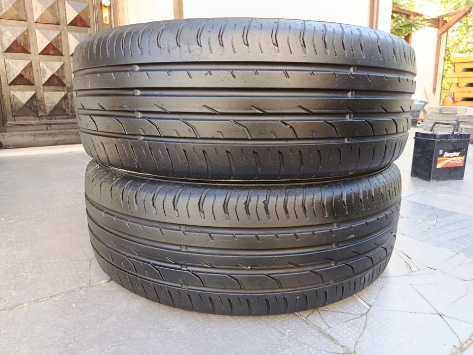 2 броя гуми 215/55 r18