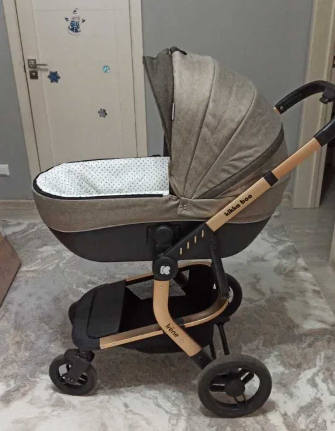 Коляска 3в1 продам