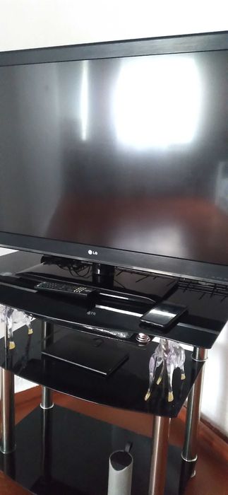 Подставка под телевизор