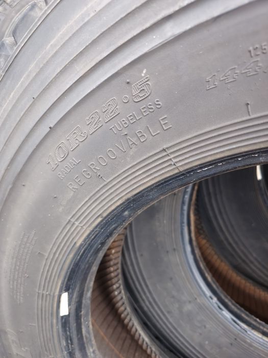 Anvelope 10 R 22.5. De tracțiune.