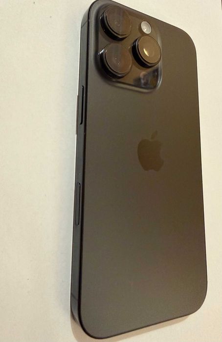 Смартфон Apple iPhone 16 Pro, 128GB, 5G, Black Titanium