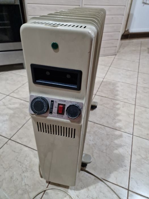 Calorifer electric 12 elementi pe ulei
