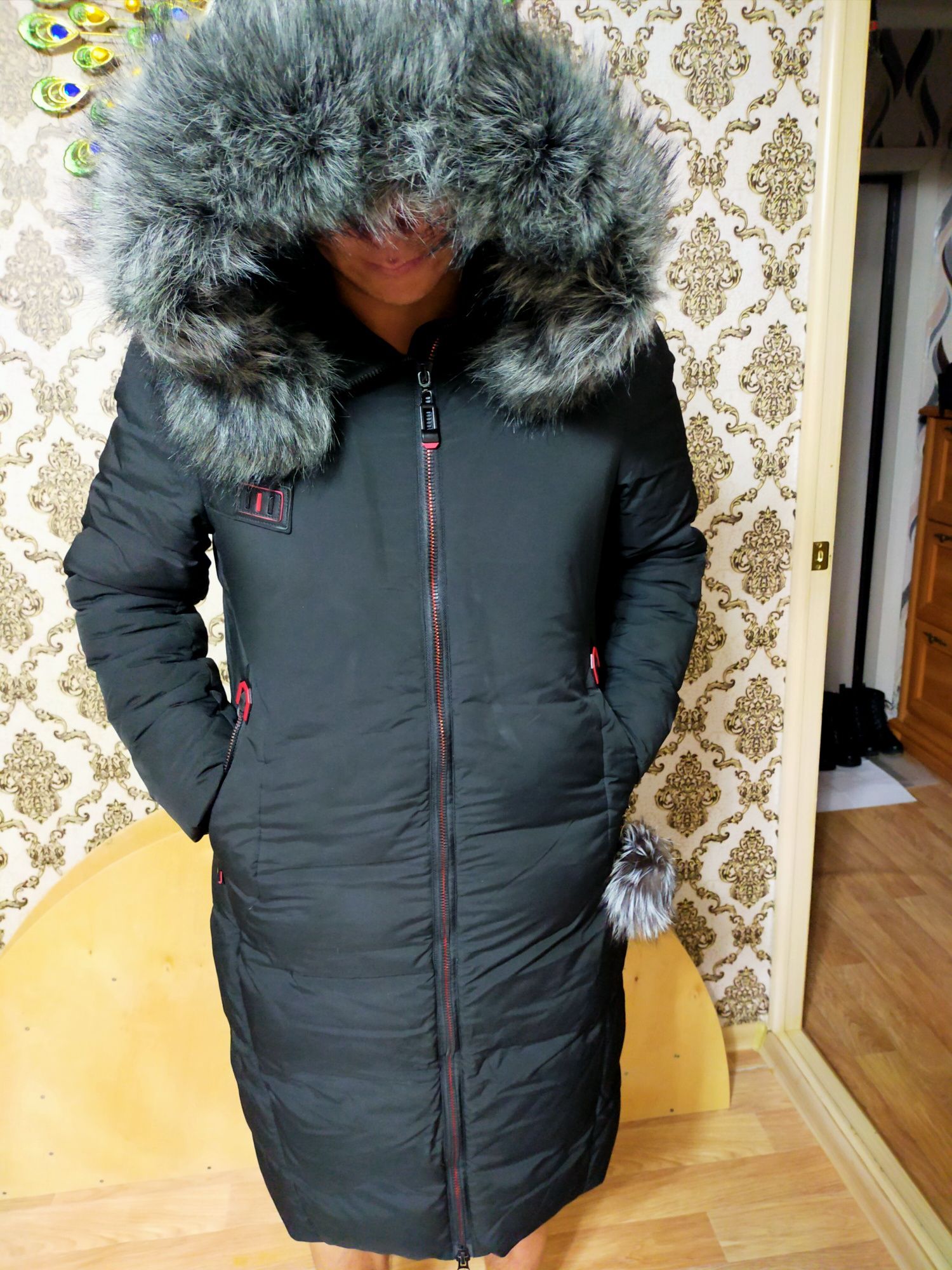 Продам зимнию женскую куртку за 18.000