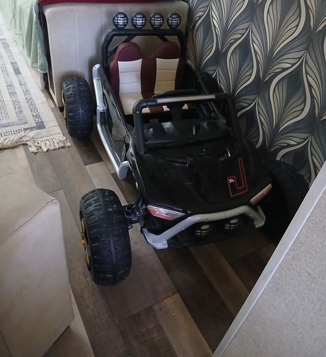 Машина для мальчика