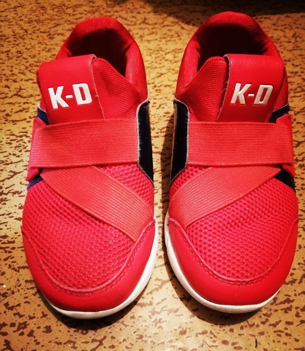 Кроссовки детские 17см