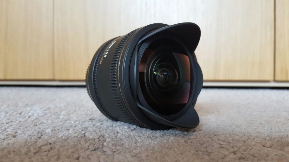 Sigma 10mm F 2.8 EX DC fisheye за Nikon