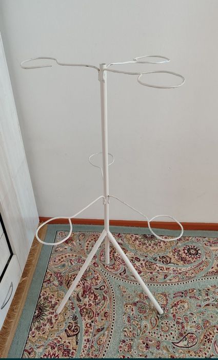 Подставка для цветов