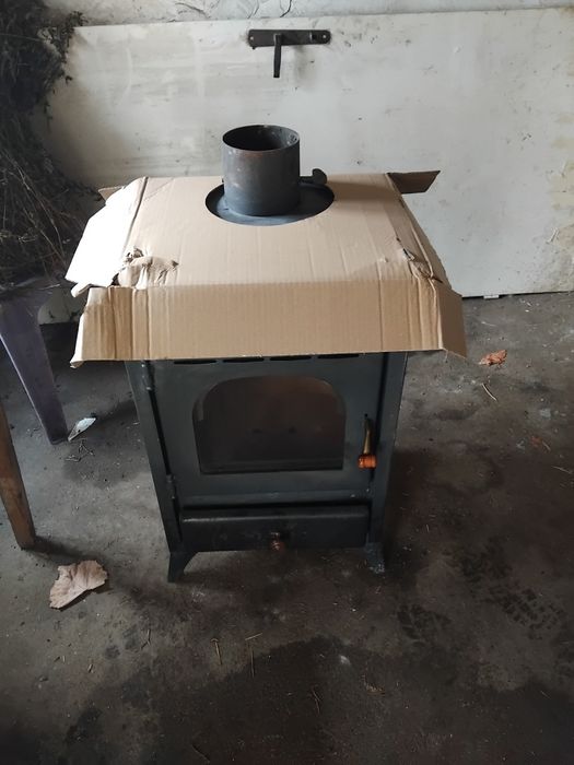 Продавам камината
