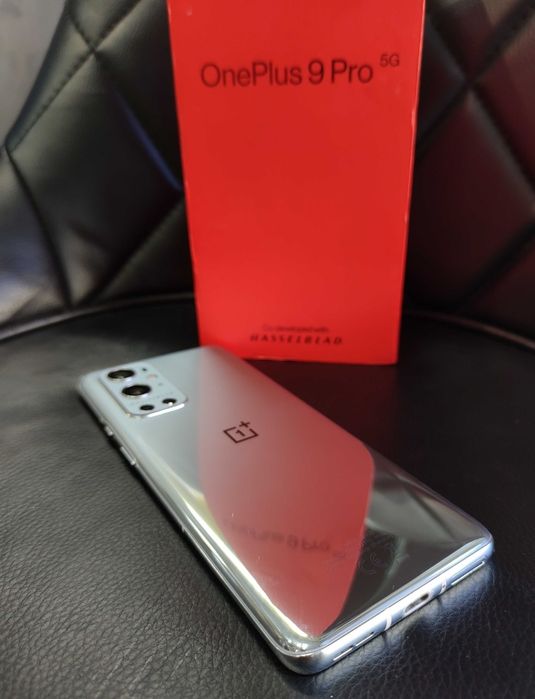 One Plus 11  И One Plus  9 Pro
