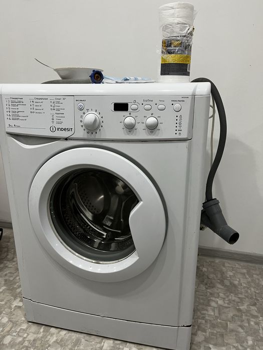 Продам стиральную машинку