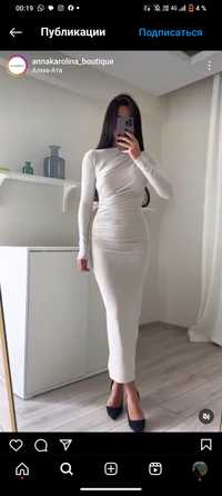 Базовое белое платье