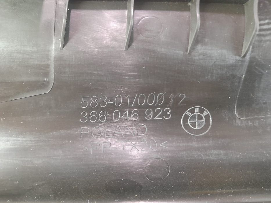Ornament bancheta dreapta spate 366046923 BMW Seria 7 G11/G12 [faceli