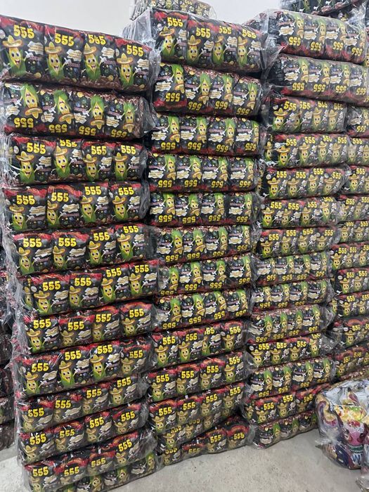 Кукуруз рангли ширинклик болалар учун кизикарли экологик махмулот