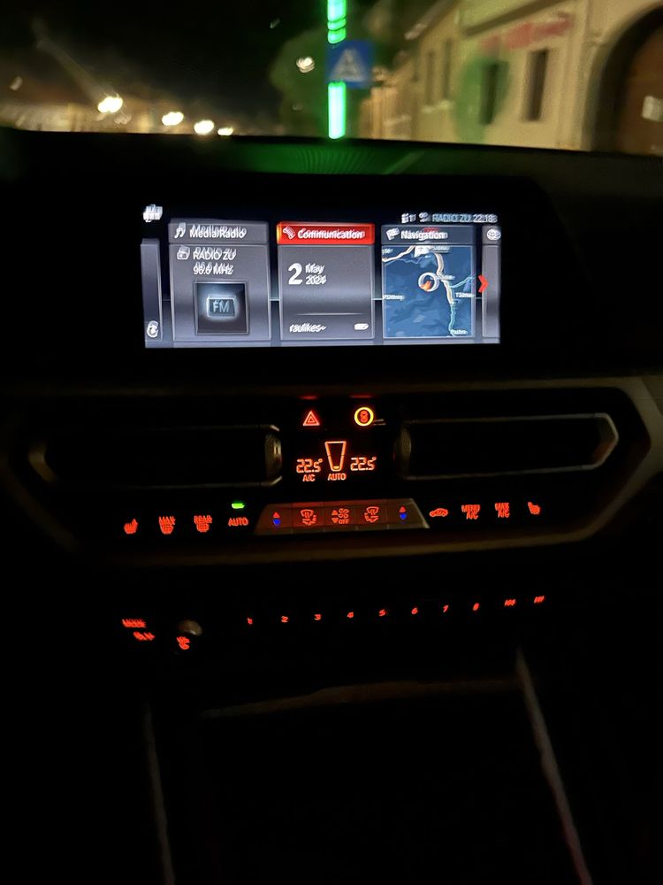 BMW Seria 3, 94.000 KM, Automatic - Virtual Cockpit • Variante