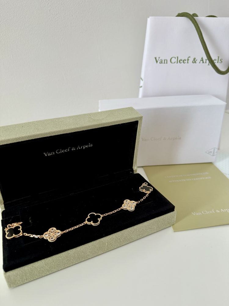 Van Cleef & Arpels Гривна с 18к Златно покритие - Цвят Черен Циркон