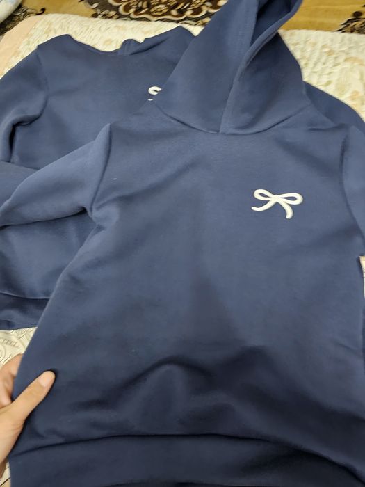 Кофта с начесом ,новая одежда .на 5-6 лет 2 шт по 2500тг каждая