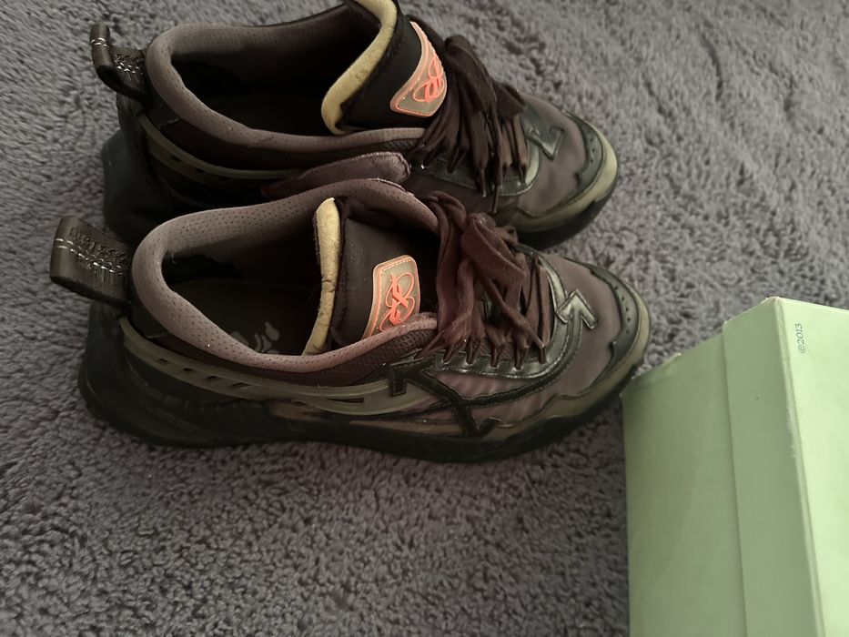 Off-White Men's Odsy 1000 Sneakers in Black