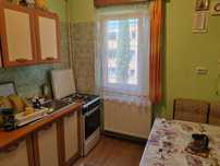 Caut coleg de apartament, student