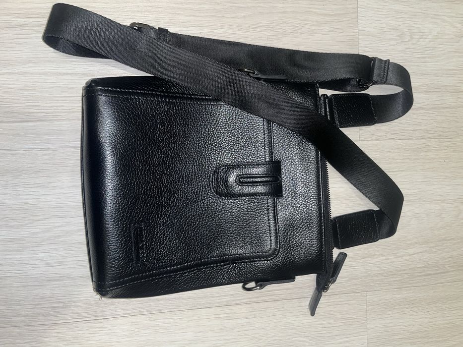 Кожаная барсетка из натуральной телячьей кожи