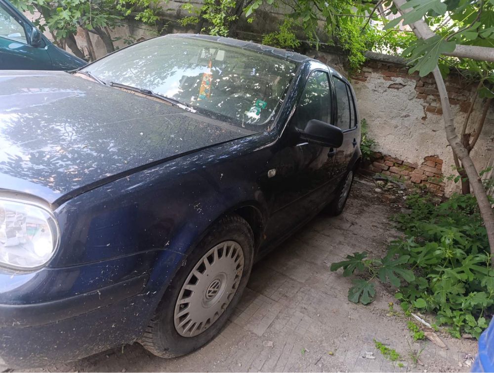 Голф Golf 4 1.4 16v 75 коня