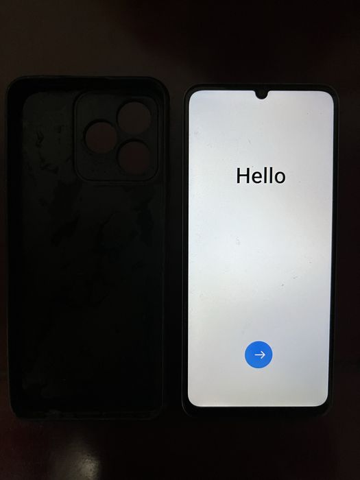 Realmeee note 50